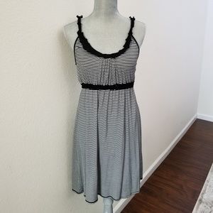EUC Max Studio Empire Waist Dress
